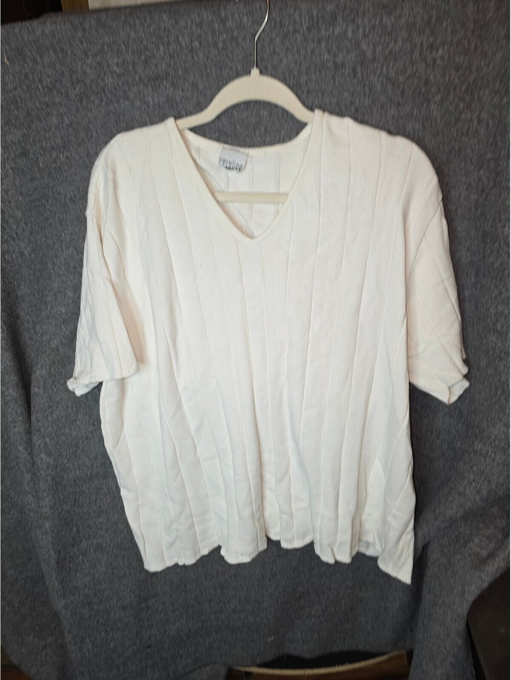 Carolina Colurs White V-Neck Short Sleeve Sweater 22/24